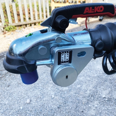 Stronghold Hitchlock for AL-KO AK161 & AK270_3